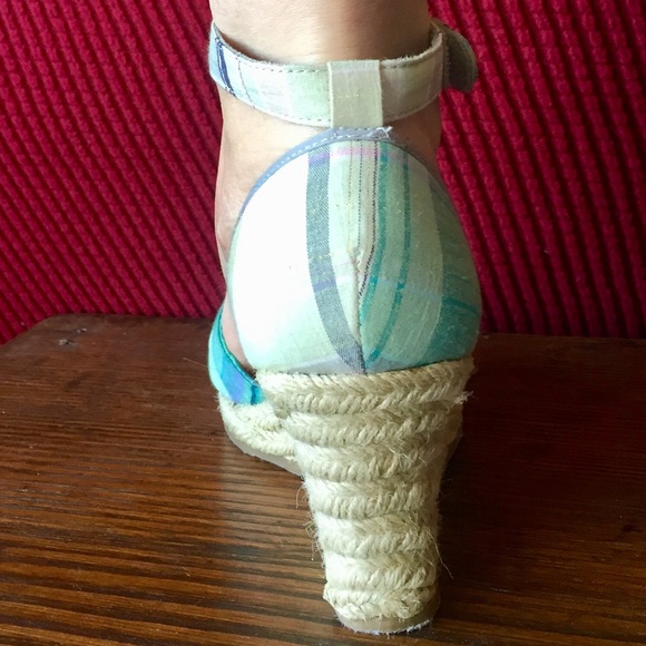 FINAL SALE - Rocket Dog Platform Wedges - Picture 6 of 8